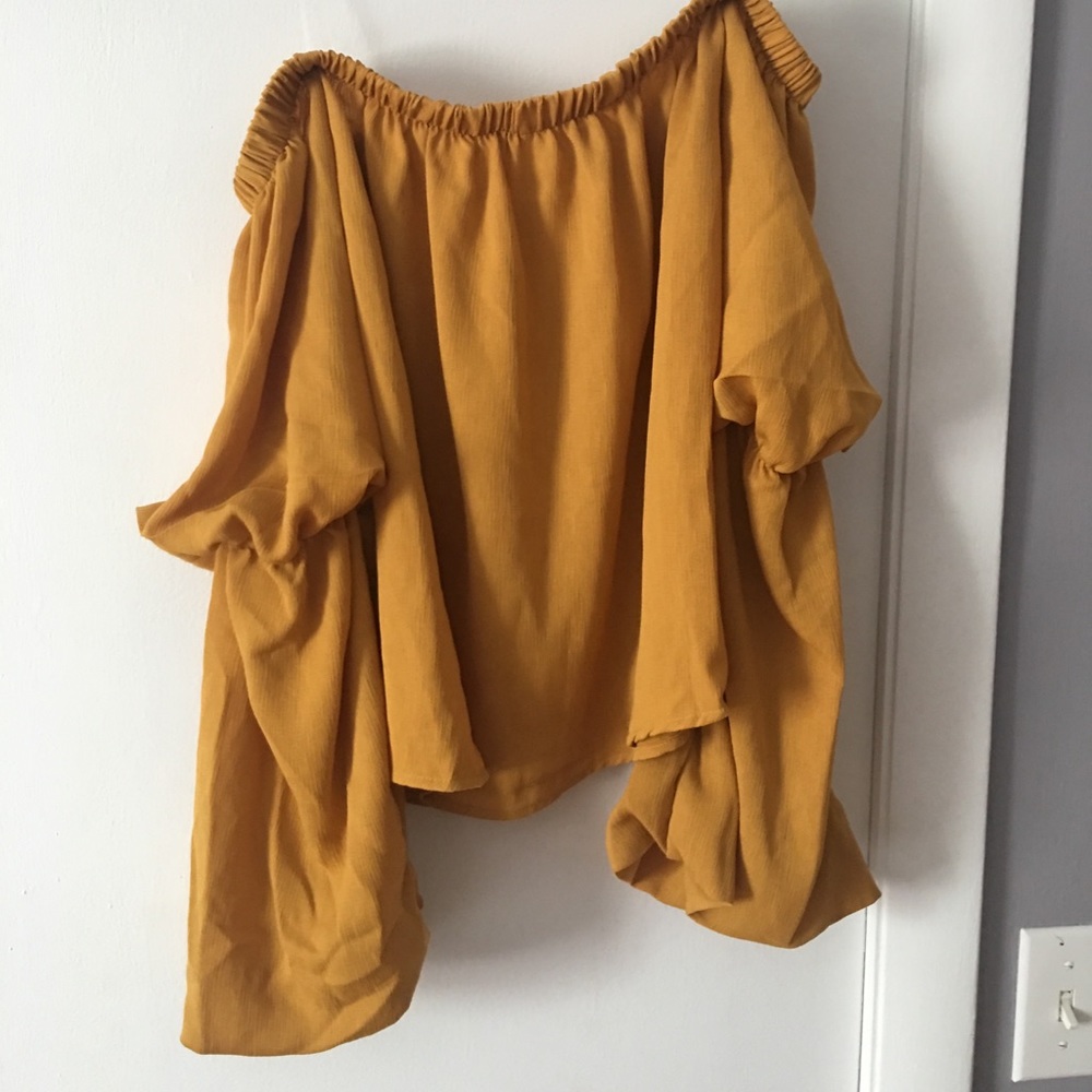 NWOT! Off the Shoulder Mustard Yellow Top